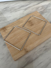 Square Classic Hoops