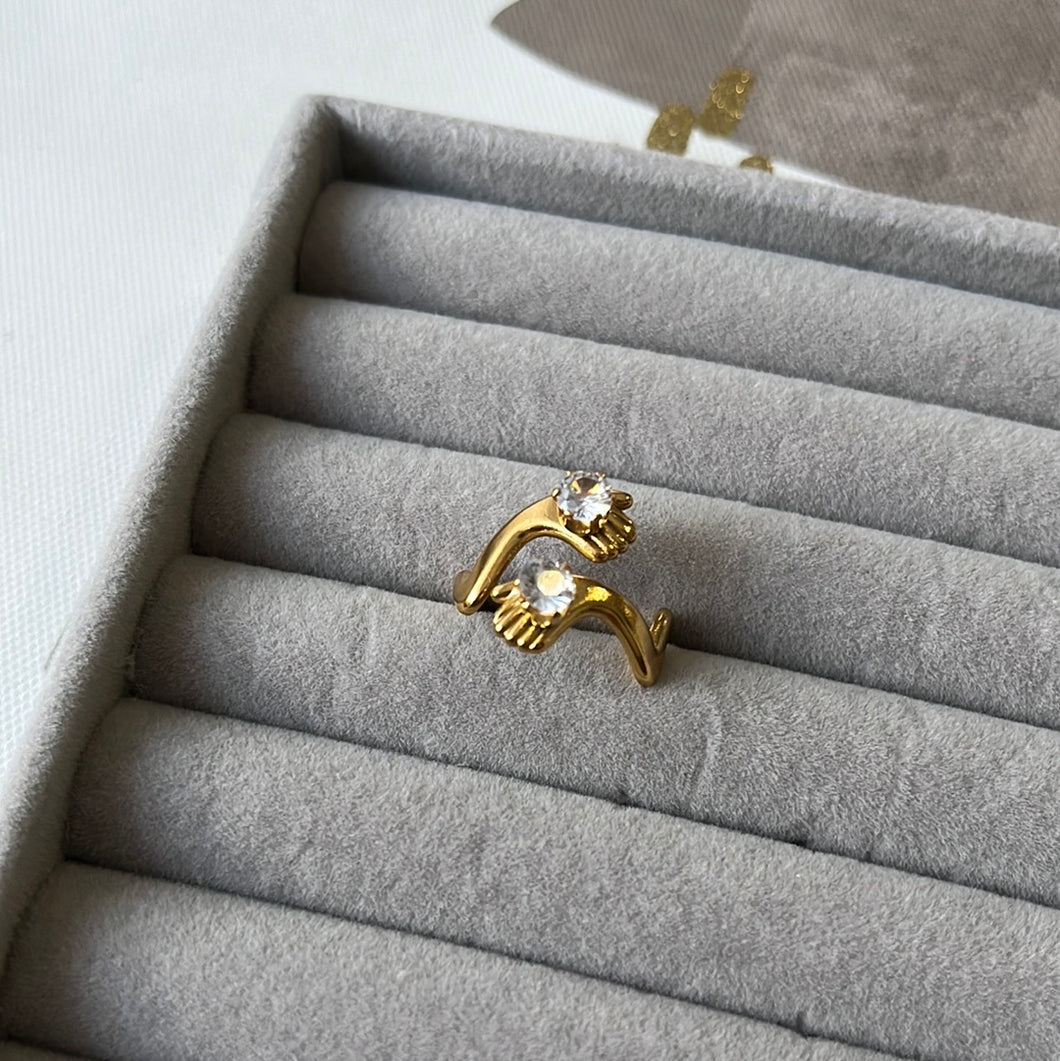 Embrace Ring Liquidación