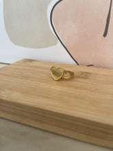 Anna Heart Ring