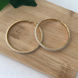 In-line Pearls Hoops Liquidación