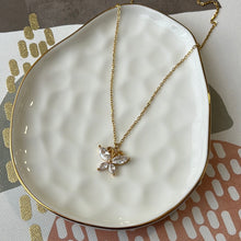 Butterfly Necklace Liquidación