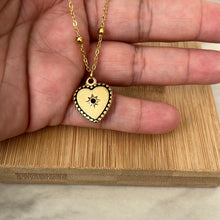 Vintage Heart Necklace Liquidación