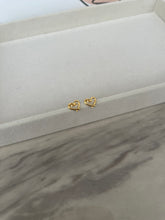 Cute Heart Studs Earrings