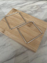 Square Classic Hoops