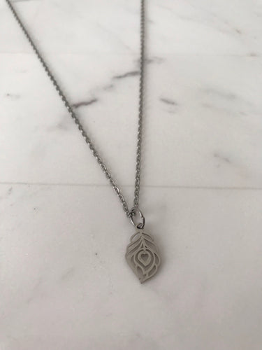 Cadena Pluma Corazon Plata Stainless Steel Liquidación